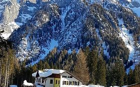 Hotel Ristorante Genzianella